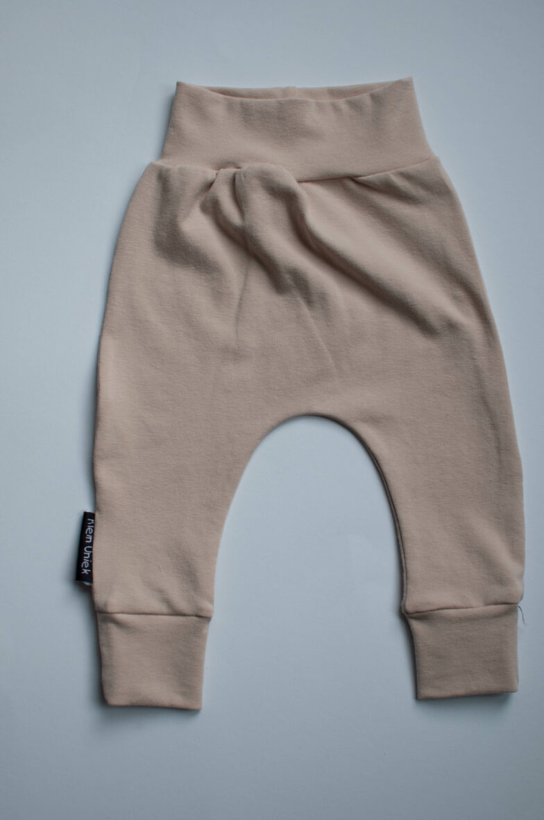 beige broek maat 56