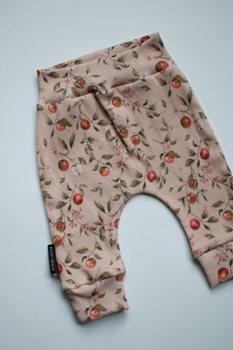roze appel broek maat 56